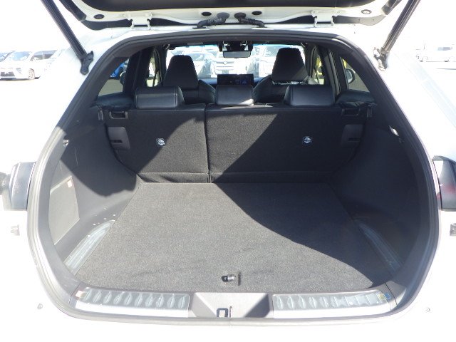 TOYOTA HARRIER - photo 31 of 32