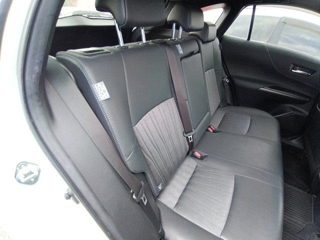 TOYOTA HARRIER - photo 16 of 23