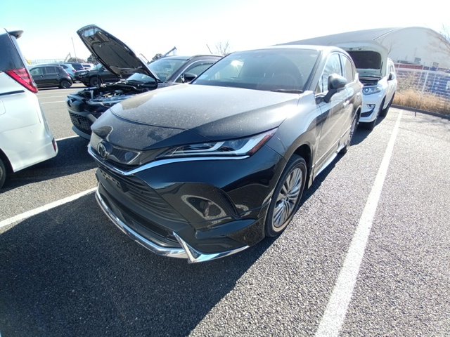 TOYOTA HARRIER - photo 2 of 27