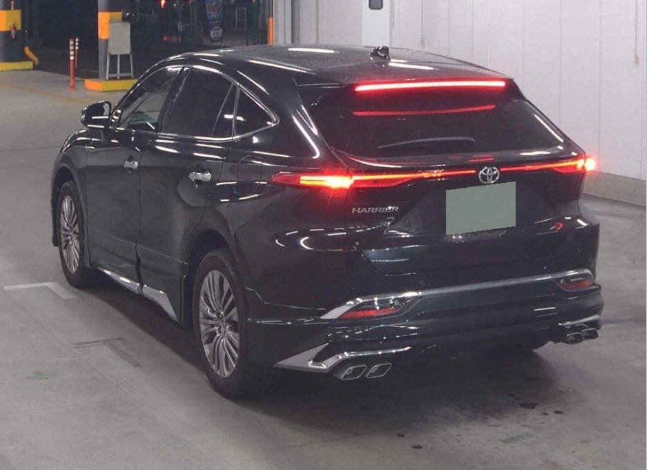 TOYOTA HARRIER - photo 7 of 27