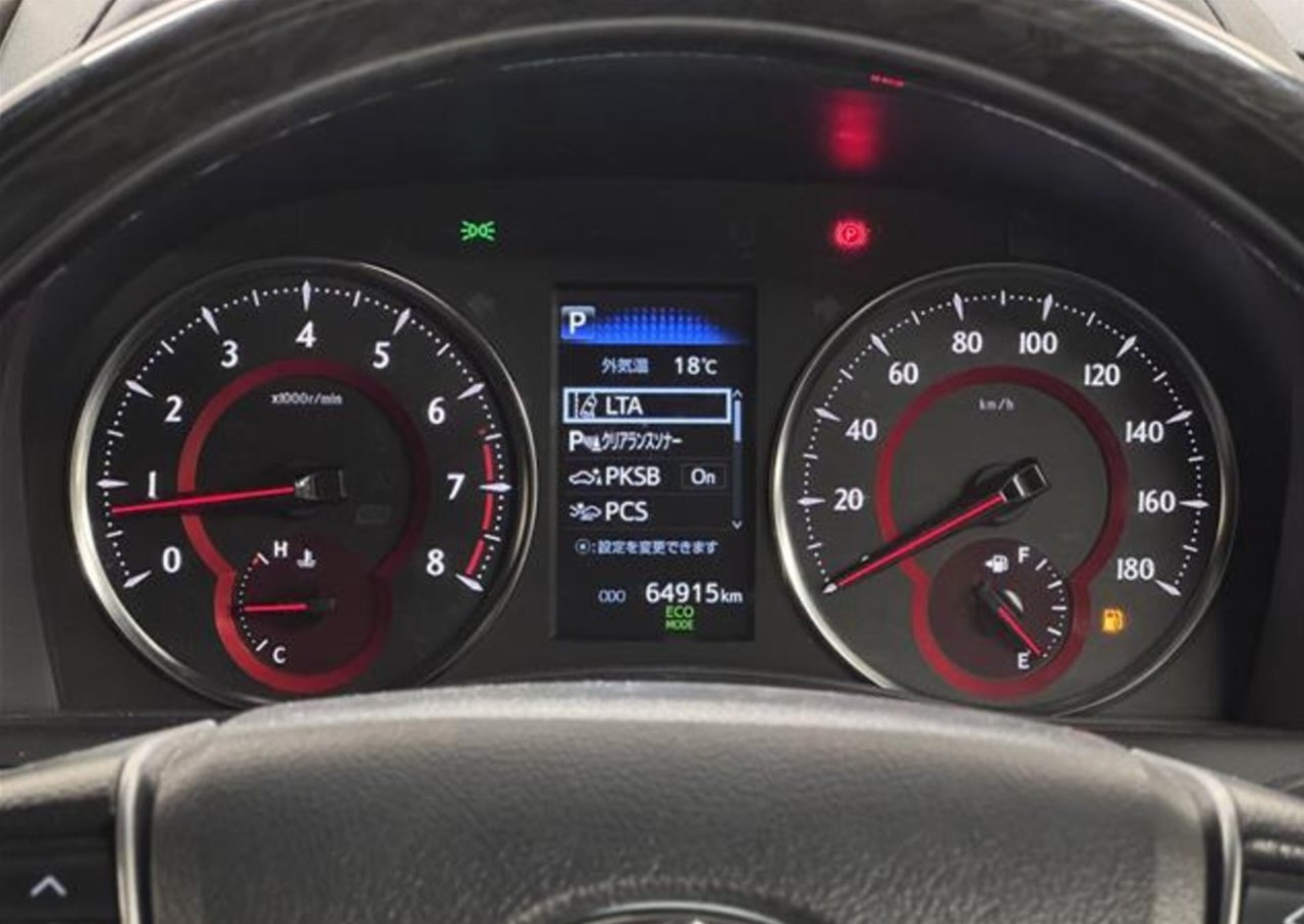TOYOTA ALPHARD - photo 15 of 40