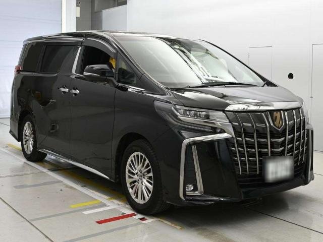 TOYOTA ALPHARD - photo 2 of 9