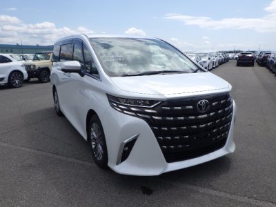 TOYOTA ALPHARD HYBRID in PLATINUM WHITE PEARL MICA