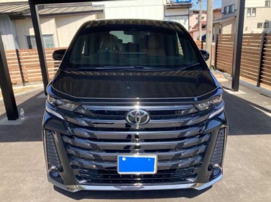 TOYOTA VELLFIRE - photo 12 of 32