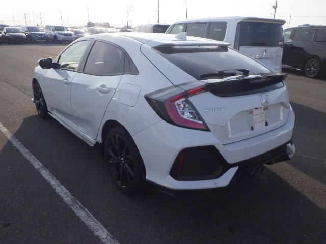 HONDA CIVIC HATCHBACK - photo 2 of 15