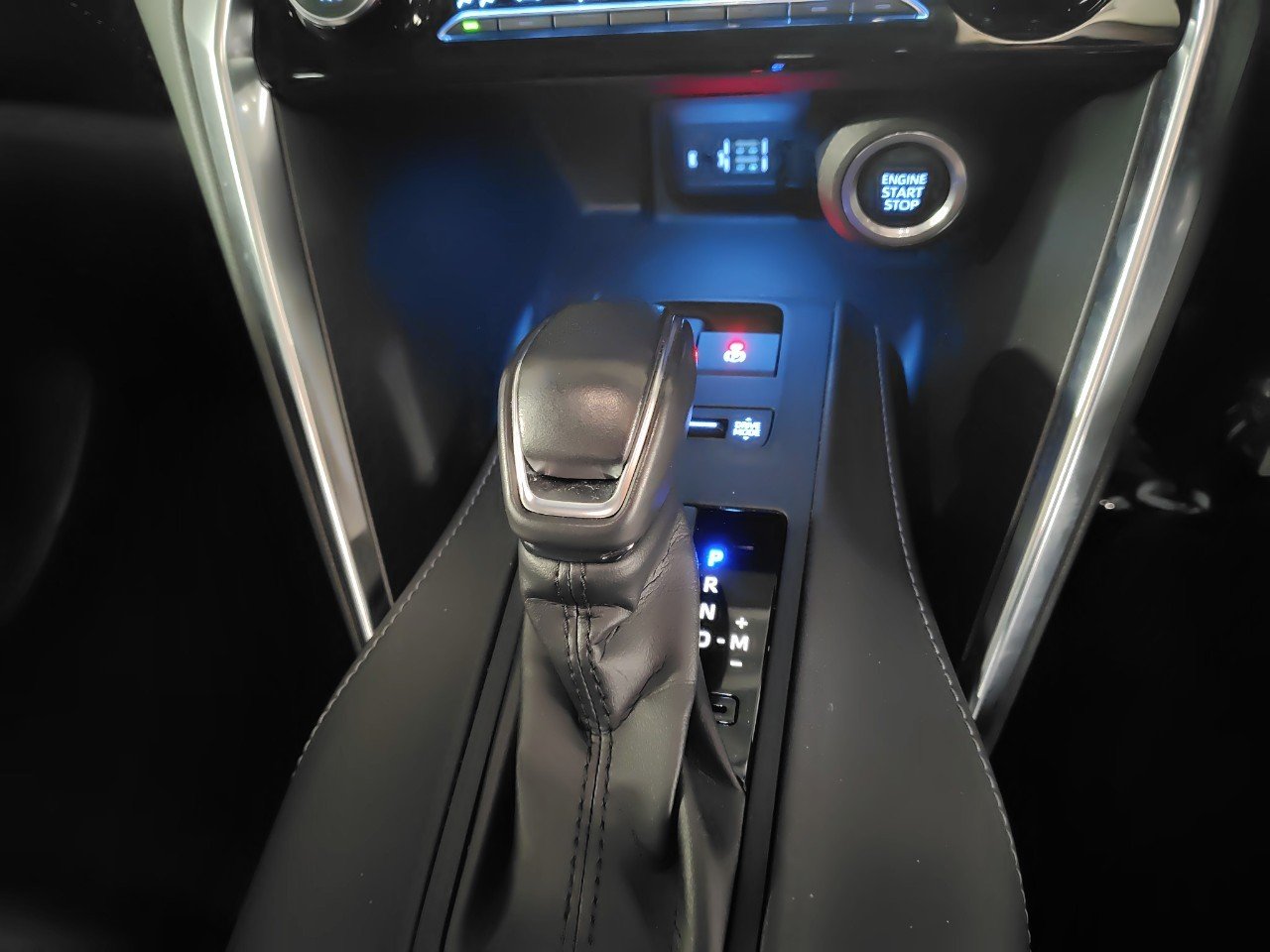 TOYOTA HARRIER S - photo 16 of 35