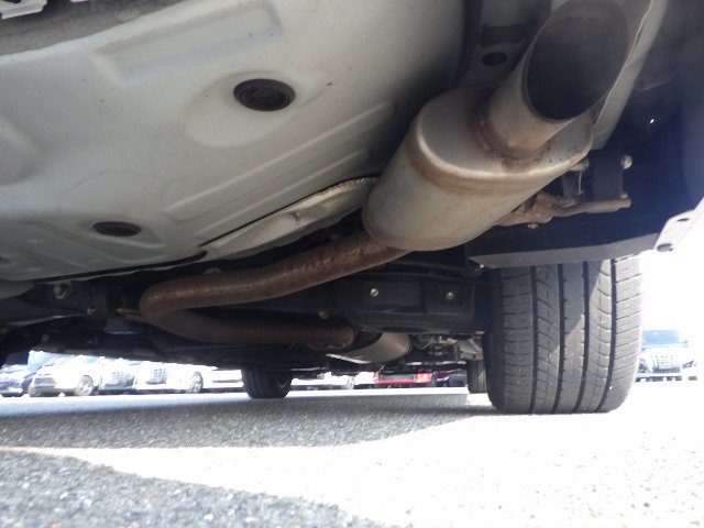 TOYOTA ALPHARD - photo 17 of 17