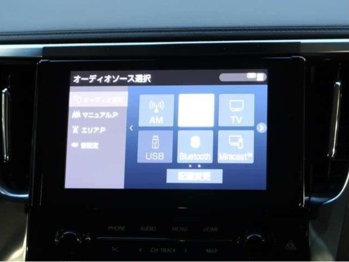 TOYOTA ALPHARD - photo 8 of 32