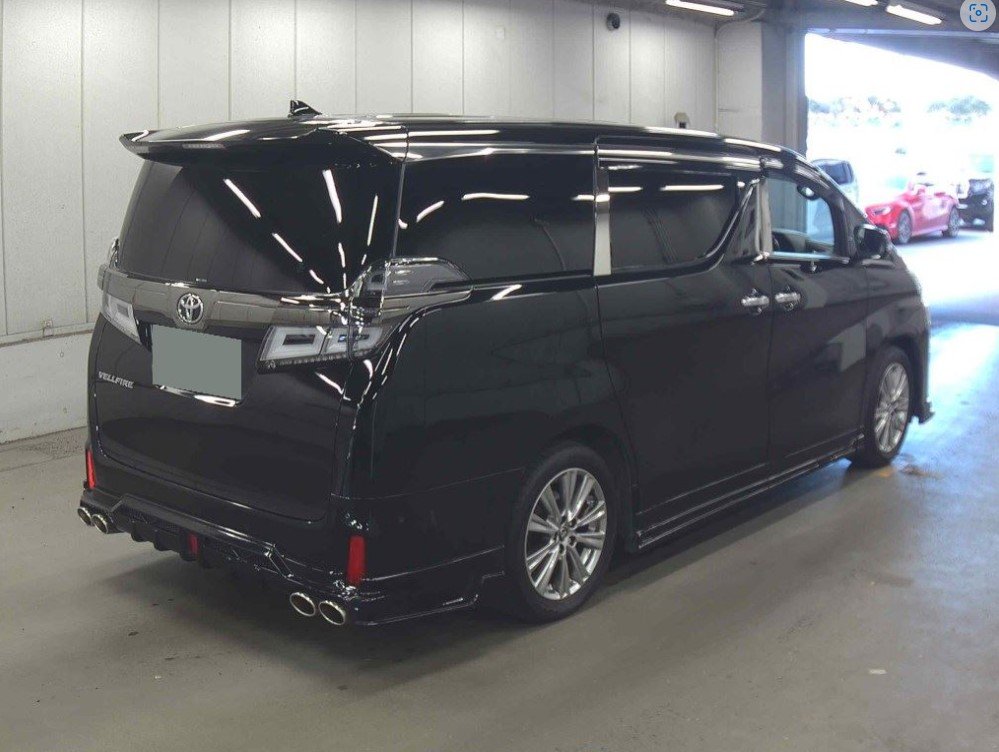 TOYOTA VELLFIRE - photo 8 of 23