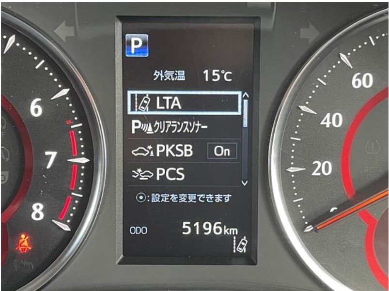 TOYOTA ALPHARD - photo 2 of 14