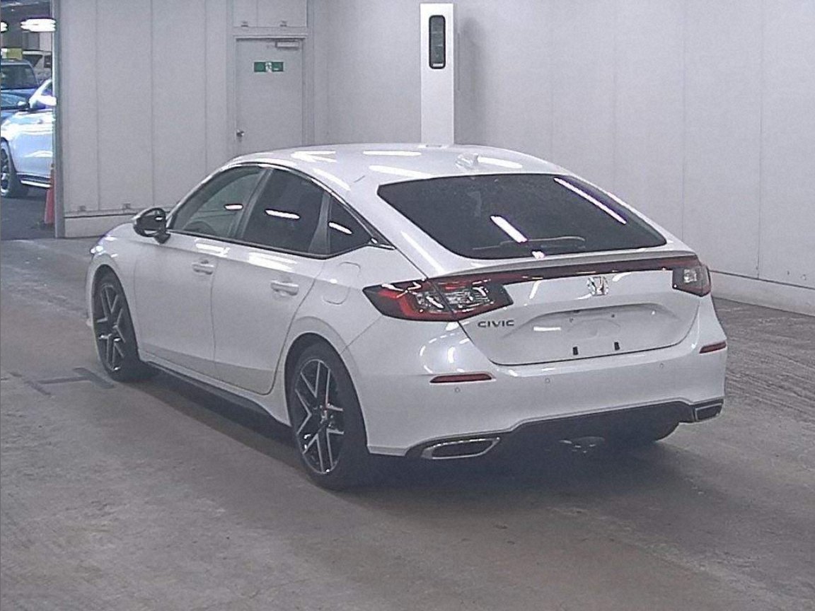 HONDA CIVIC - photo 5 of 15