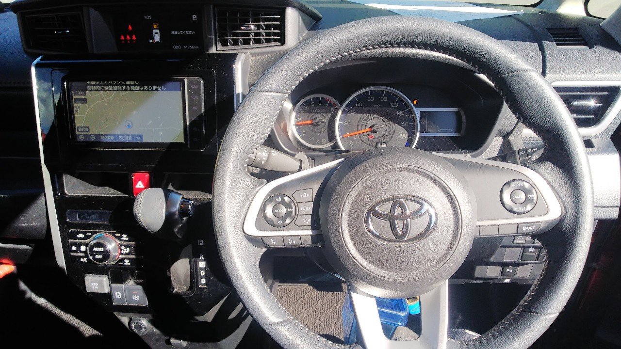 TOYOTA ROOMY CUSTOM - photo 16 of 30