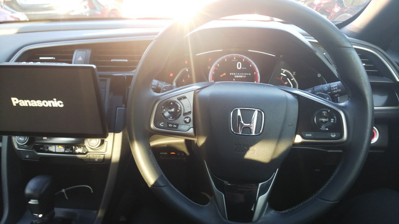 HONDA CIVIC HATCHBACK - photo 12 of 41