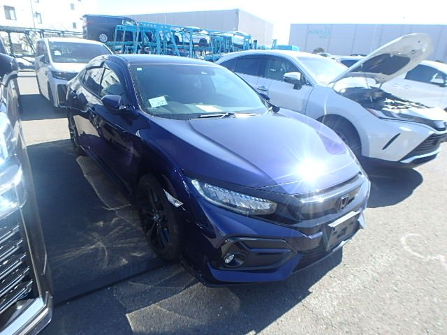 HONDA CIVIC HATCHBACK - photo 30 of 41