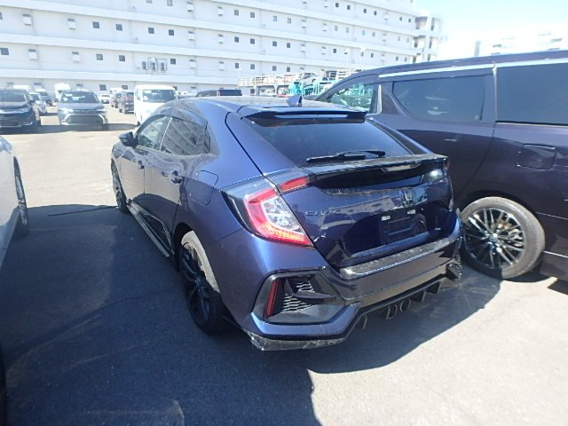 HONDA CIVIC HATCHBACK - photo 39 of 41