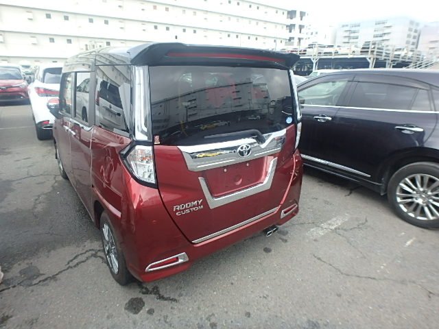 TOYOTA ROOMY CUSTOM - photo 4 of 26