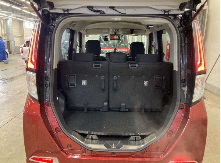 TOYOTA ROOMY CUSTOM - photo 12 of 26